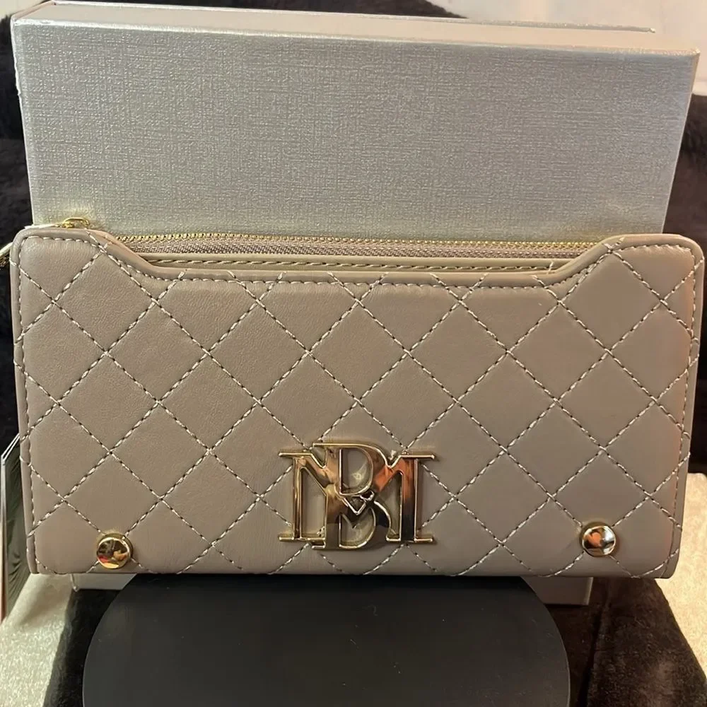 BADGLEY MISCHKA TAUPE LONG CARDS WALLET NWT
